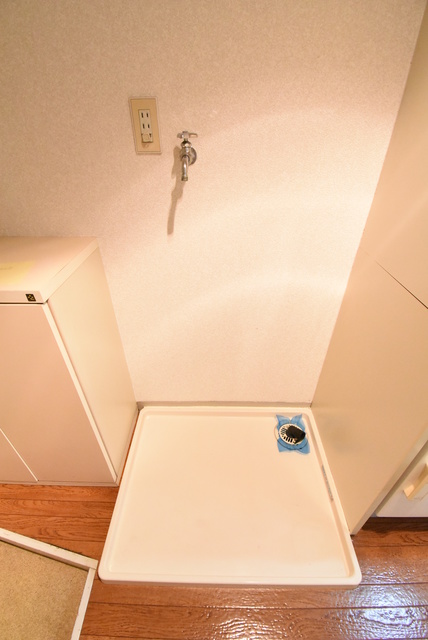 ��ʌ��������܎s�����擌��{�U���ڂ̃A�p�[�g�̂��̑������E�X�y�[�X