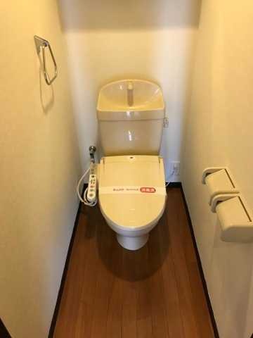 ��ʌ��z�J�s���C�N�^�E���P���ڂ̃A�p�[�g�̃g�C��