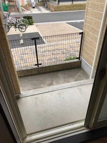 ��ʌ��z�J�s���C�N�^�E���P���ڂ̃A�p�[�g�̃o���R�j�[