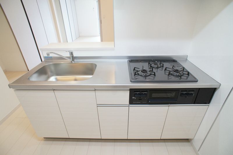 ��ʌ�����s�����P���ڂ̃}���V�����̃L�b�`��