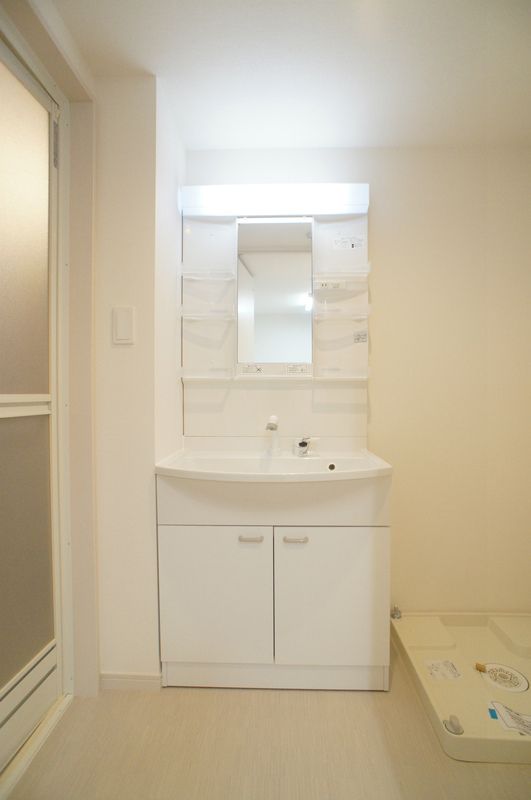 ��ʌ�����s�����P���ڂ̃}���V�����̐��ʏ�