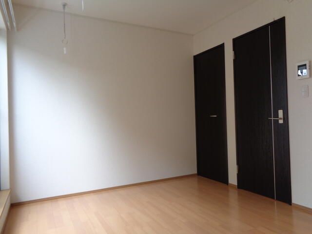 ��ʌ��t�����s���Ǔ��R���ڂ̃A�p�[�g�̂��̑������E�X�y�[�X