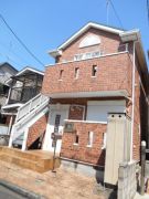 ��ʌ��������܎s��{��匴�U����2-18�̃A�p�[�g�̌����O��