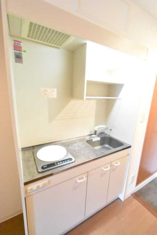 ��ʌ������s�����S���ڂ̃}���V�����̃L�b�`��