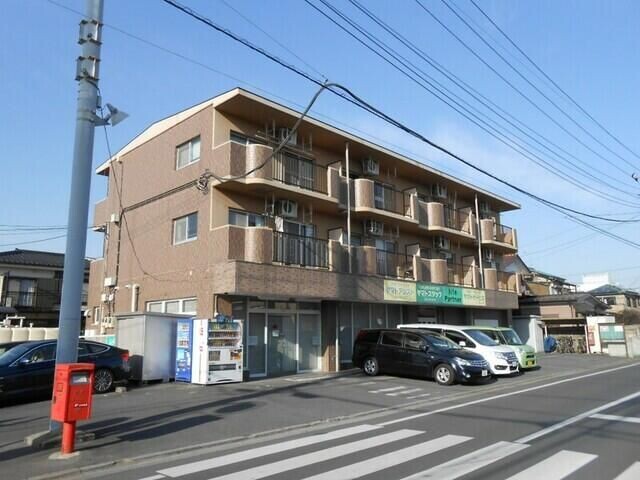 ��ʌ�����s���{���R���ڂ̃}���V�����̌����O��