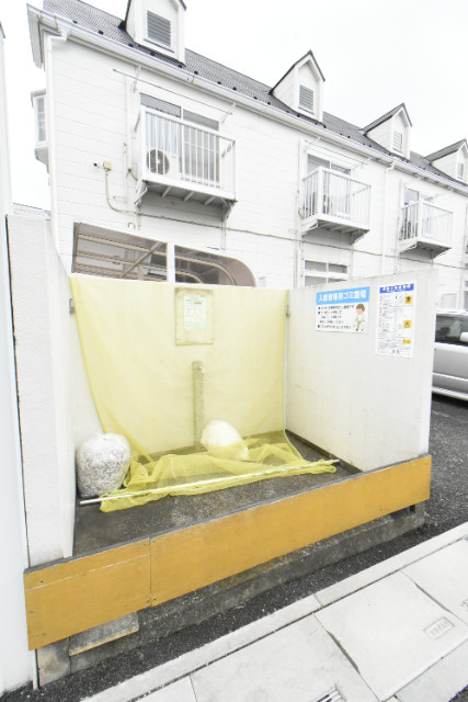 ��ʌ��������܎s������ۃ��蒬�̃A�p�[�g�̂��̑�