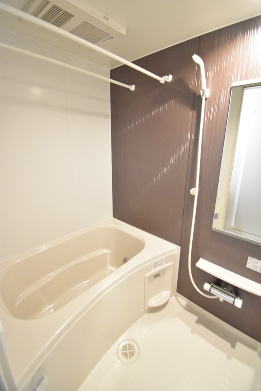 ��ʌ��������܎s��{��{���R���ڂ̃}���V�����̃o�X