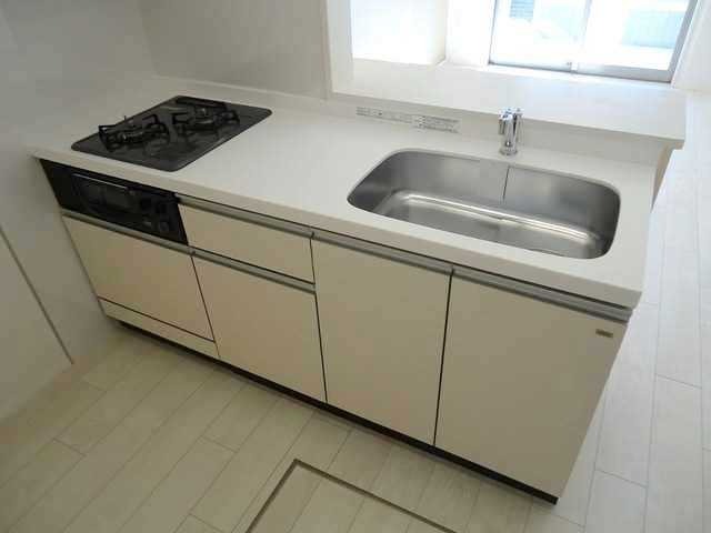 ��ʌ��@�c�s���m�؂P���ڂ̃A�p�[�g�̃L�b�`��