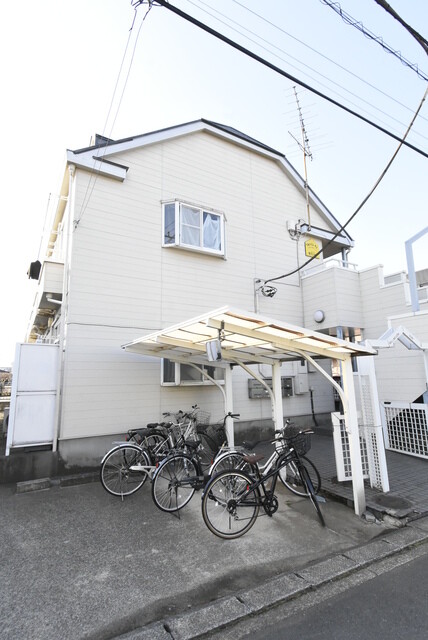 ��ʌ��������܎s������ۃ��蒬�̃A�p�[�g�̃G���g�����X