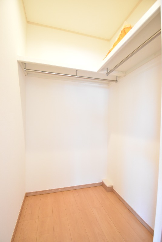 ��ʌ�����s���L�Q���ڂ̃A�p�[�g�̎��[