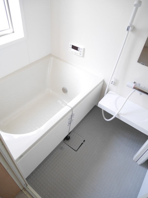 ��ʌ��@�c�s�������̃A�p�[�g�̃o�X