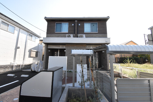 ��ʌ�����s�˒˓�P����14-24�̃A�p�[�g�̌����O��