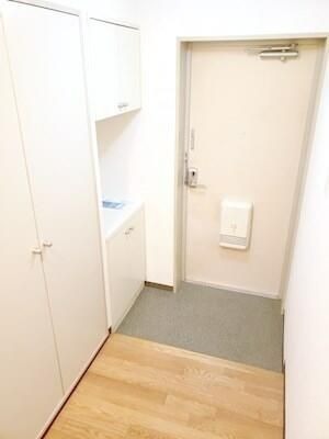 ��ʌ�����s���L�R���ڂ̃}���V�����̌���