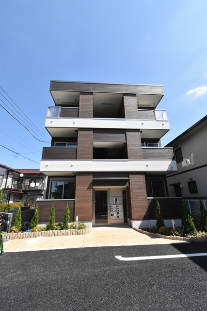 ��ʌ��������܎s����厚�w��431-11�̃A�p�[�g�̌����O��