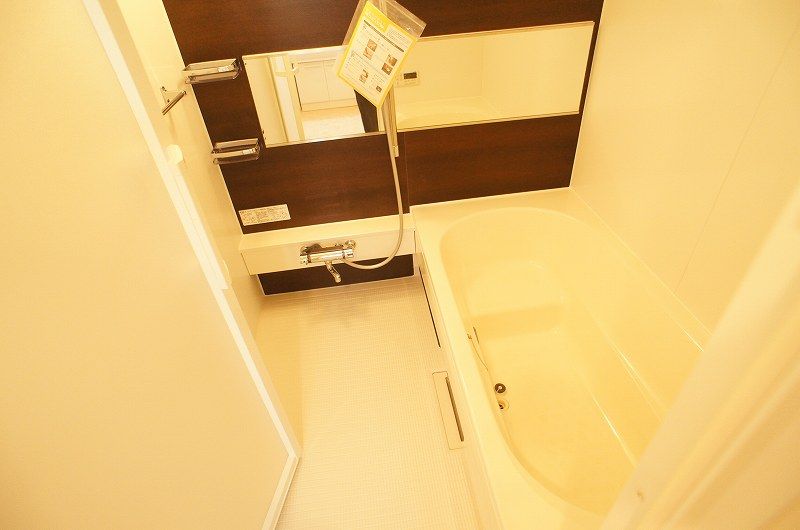 ��ʌ�����s�厚���s���̃A�p�[�g�̃o�X