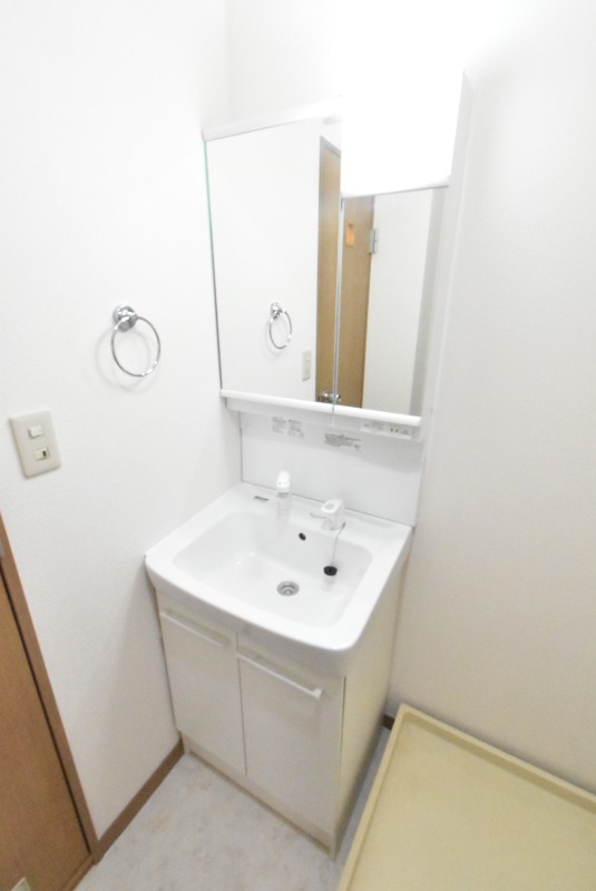 ��ʌ�����s�厚���s�����̃}���V�����̐��ʏ�