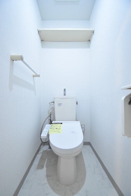 ��ʌ�����s������P���ڂ̃}���V�����̃g�C��