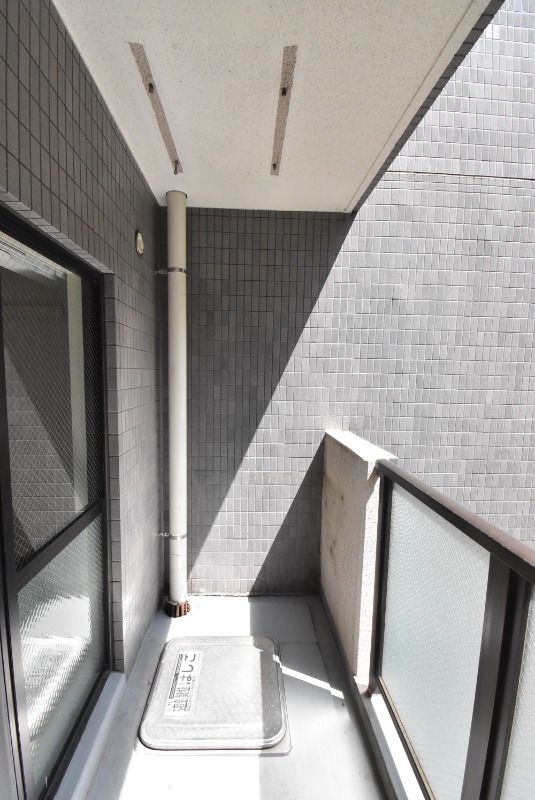 ��ʌ�����s������P���ڂ̃}���V�����̃o���R�j�[