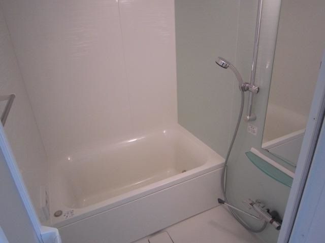 ��ʌ��z�J�s�{�{���P���ڂ̃A�p�[�g�̃o�X