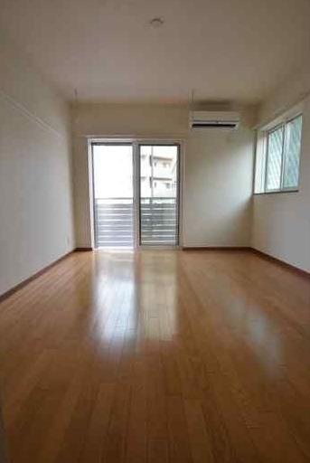 ��ʌ��������܎s�Y�a�擌�����̃A�p�[�g�̋��ԁE���r���O