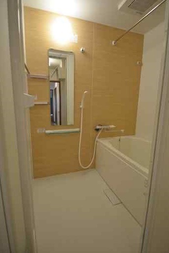 ��ʌ��������܎s�Y�a�擌�����̃A�p�[�g�̃o�X