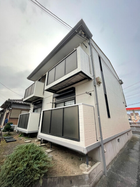 ��ʌ��������܎s����厚�y���̃A�p�[�g�̌����O��