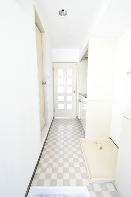 ��ʌ�����s�厚�����̃A�p�[�g�̌���