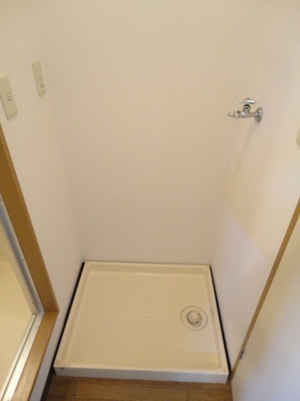 ��ʌ��������܎s�k��y�C���Q���ڂ̃A�p�[�g�̂��̑�