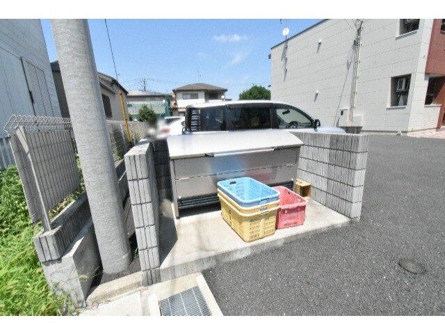 ��ʌ��z�J�s�{�{���P���ڂ̃A�p�[�g�̂��̑�