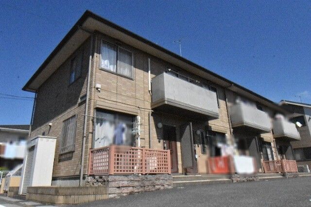 ��ʌ������s���Q����10-4�̃A�p�[�g�̌����O��