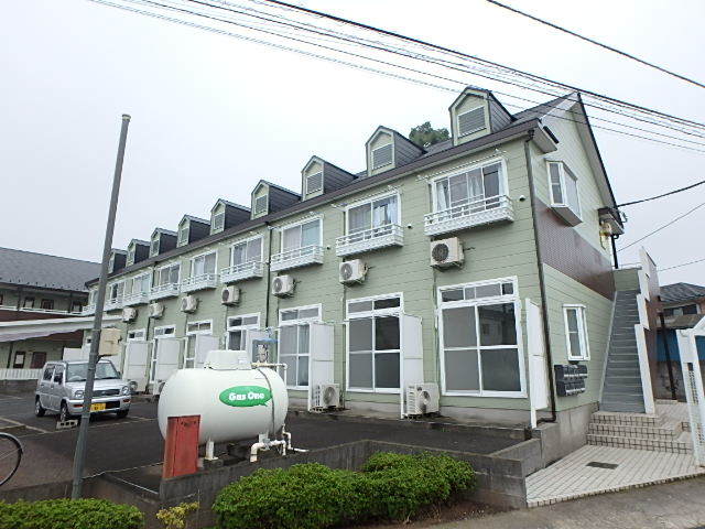 ��ʌ�����s�厚�����̃A�p�[�g�̌����O��