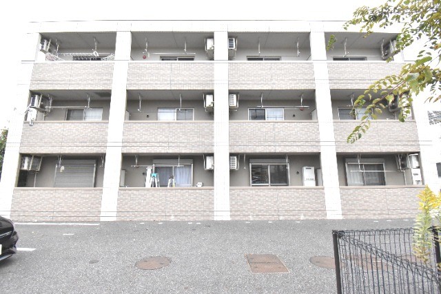 ��ʌ�����s�厚���s�����̃}���V�����̌����O��