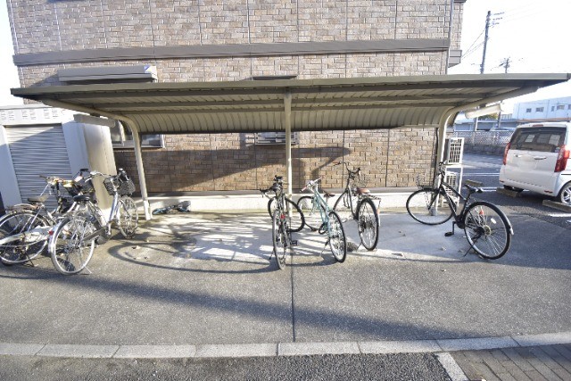 ��ʌ��������܎s����厚���V�n�̃A�p�[�g�̂��̑�