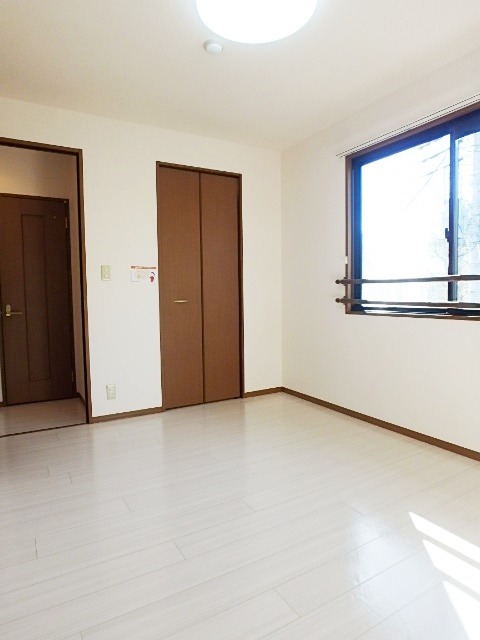 ��ʌ��������܎s�k��g�쒬�P���ڂ̃A�p�[�g�̂��̑������E�X�y�[�X