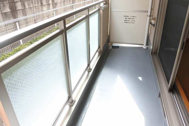 ��ʌ�����s���L�R���ڂ̃}���V�����̃o���R�j�[