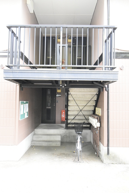 ��ʌ��������܎s����{�O���̃A�p�[�g�̃G���g�����X