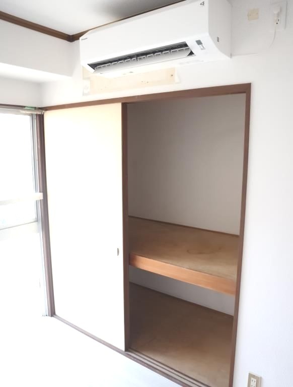 ��ʌ��t�����s�����P���ڂ̃}���V�����̎��[