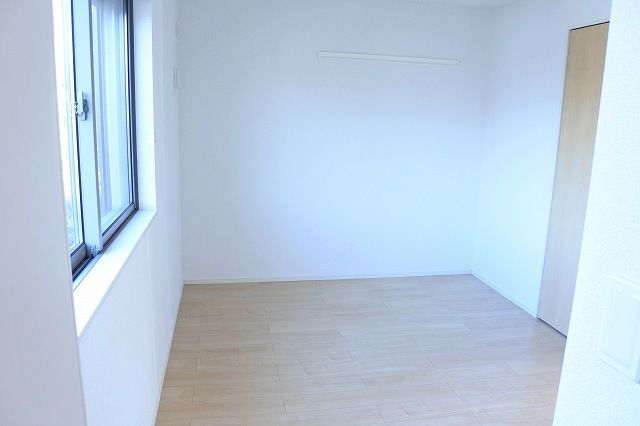 ��ʌ�����s�厚���s���̃A�p�[�g�̂��̑������E�X�y�[�X