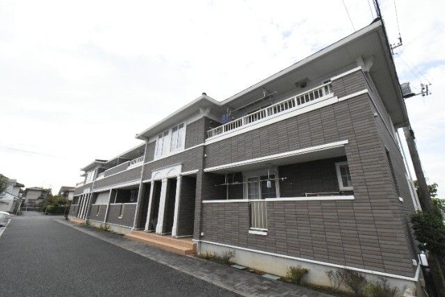 ��ʌ��@�c�s���V�h�T���ڂ̃A�p�[�g�̌����O��