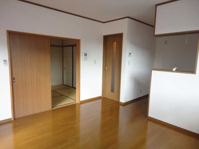 ��ʌ��������܎s������ۃ��蒬�̃A�p�[�g�̋��ԁE���r���O