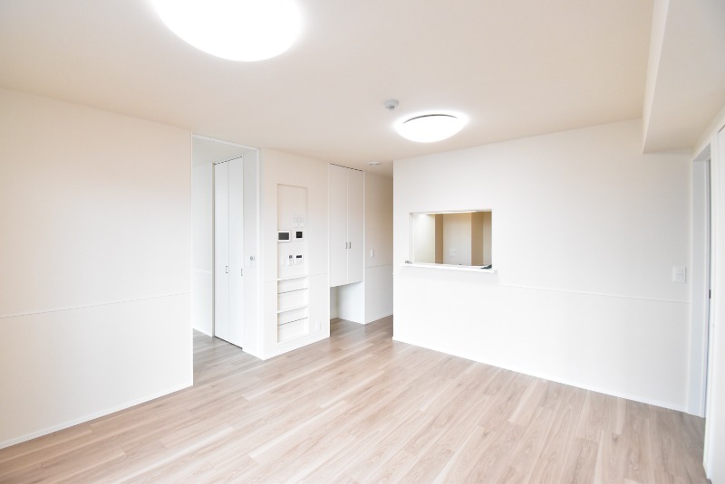 ��ʌ��z�J�s�k�z�J�S���ڂ̃}���V�����̋��ԁE���r���O