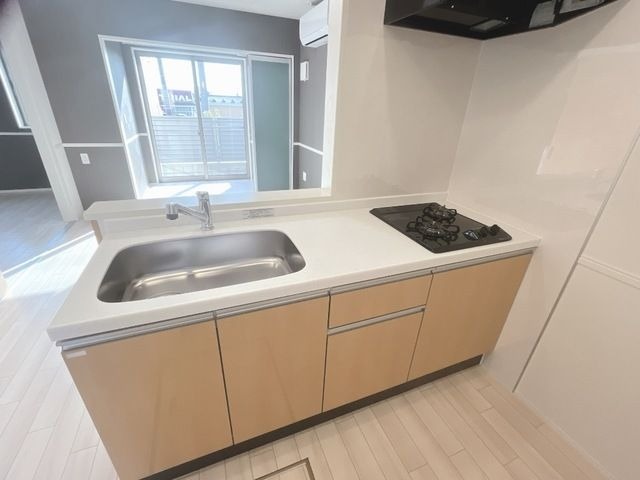 ��ʌ��������܎s����厚�����y�̃A�p�[�g�̃L�b�`��