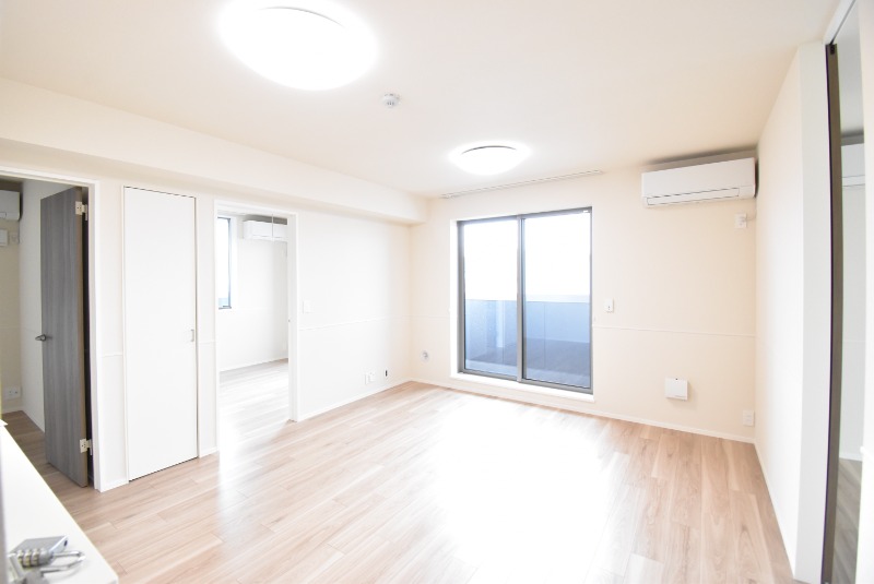 ��ʌ��z�J�s�k�z�J�S���ڂ̃}���V�����̋����E���r���O