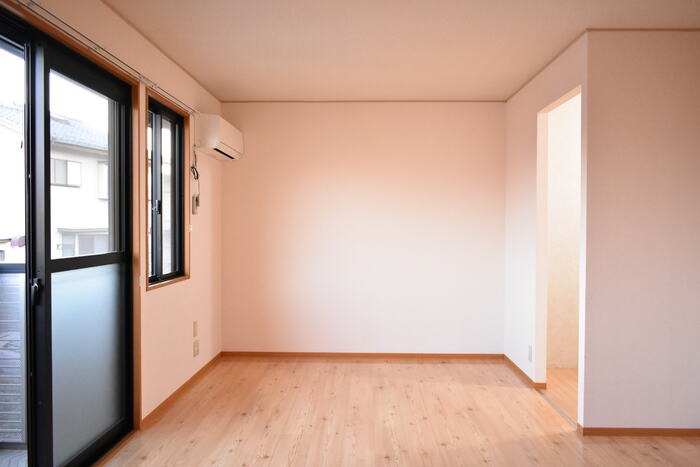 ��ʌ��������܎s����O���U���ڂ̃A�p�[�g�̋��ԁE���r���O