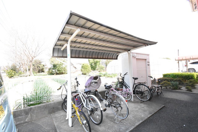 ��ʌ��������܎s����厚�y���̃A�p�[�g�̂��̑�