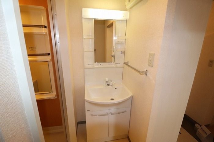 ��ʌ��������܎s������V�����S���ڂ̃A�p�[�g�̐��ʏ�