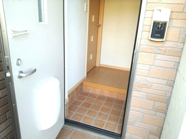 ��ʌ�����s�����P���ڂ̃A�p�[�g�̌���