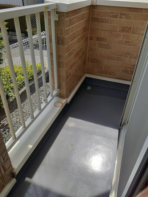 ��ʌ��������܎s�Y�a����P���ڂ̃A�p�[�g�̃o���R�j�[