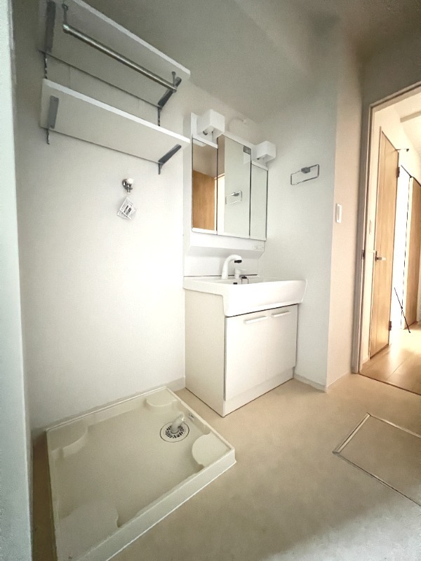 ��ʌ��z�J�s���C�N�^�E���Q���ڂ̃A�p�[�g�̐��ʏ�