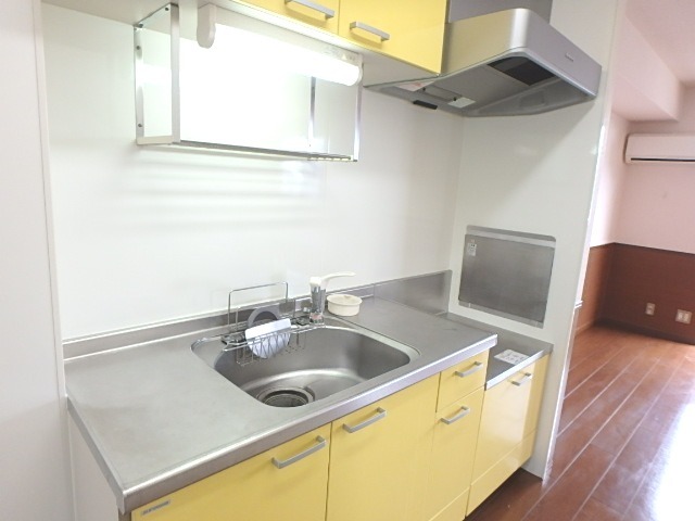 ��ʌ��������܎s������厚�쒆�ۂ̃A�p�[�g�̃L�b�`��